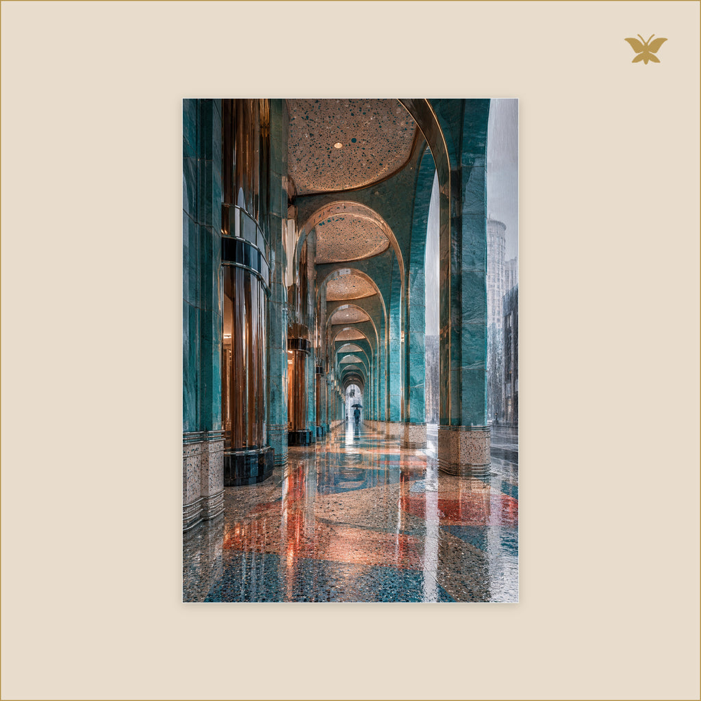 Rain at the Turquoise Arcade — petit format 60 × 90 cm
