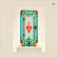 The Turquoise Reliquary — tableau aluminium, mockup grand format