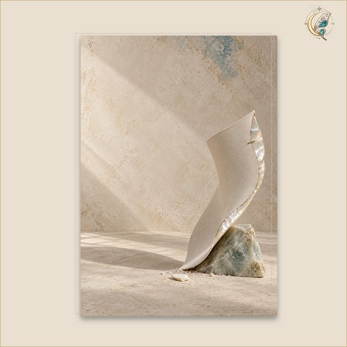 Nacre at the Edge of Silence — Grand 70 × 100 cm
